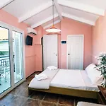 Hotel Aura