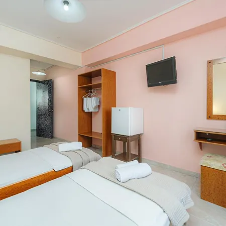 Aura Hotel 3*