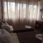 Aura Laganas