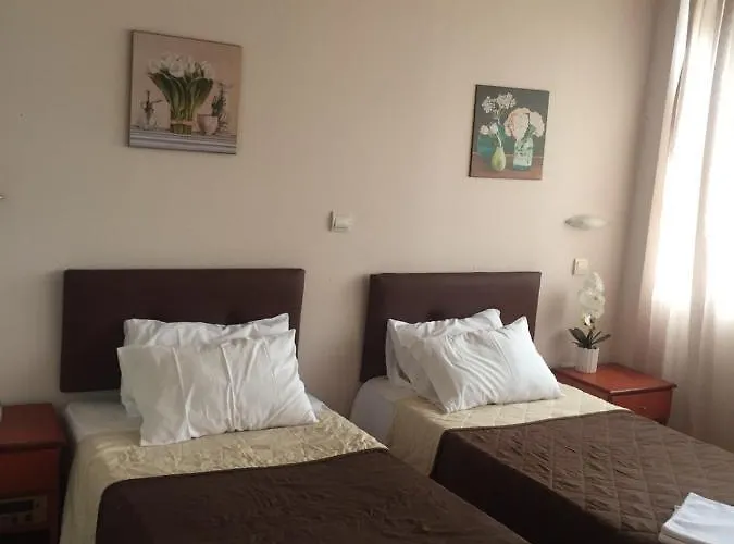 Aura Ξενοδοχείο 3*